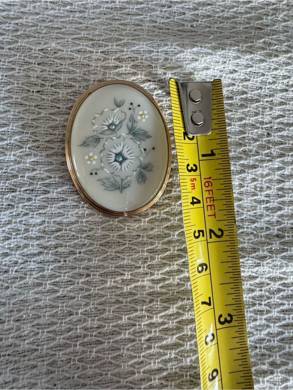 Vtg Lenox Porcelain  Windsong  flower cameo brooch /  Pendant 14k Gold Filled - Picture 4 of 5